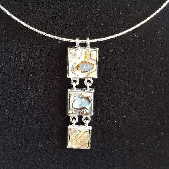 Abalone/Paua Tropical Shell Necklace Earrings Set - Picture 2 of 3
